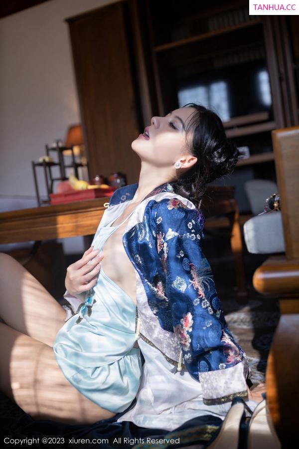 就是阿朱啊  [XiuRen]高清写真图 2023.03.10 No.6398 就是阿朱啊 宫廷服饰第45张图片